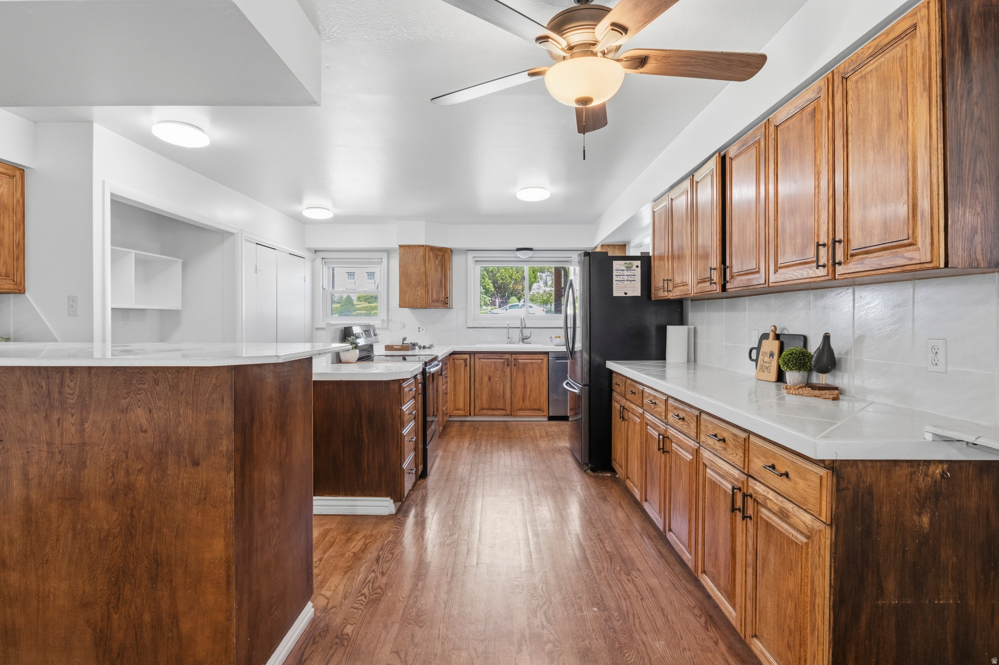 SUMNER ACRES - Residential