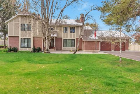 Photo of 1340 E 2700 N, North Logan, UT 84341 (MLS # 2148277)