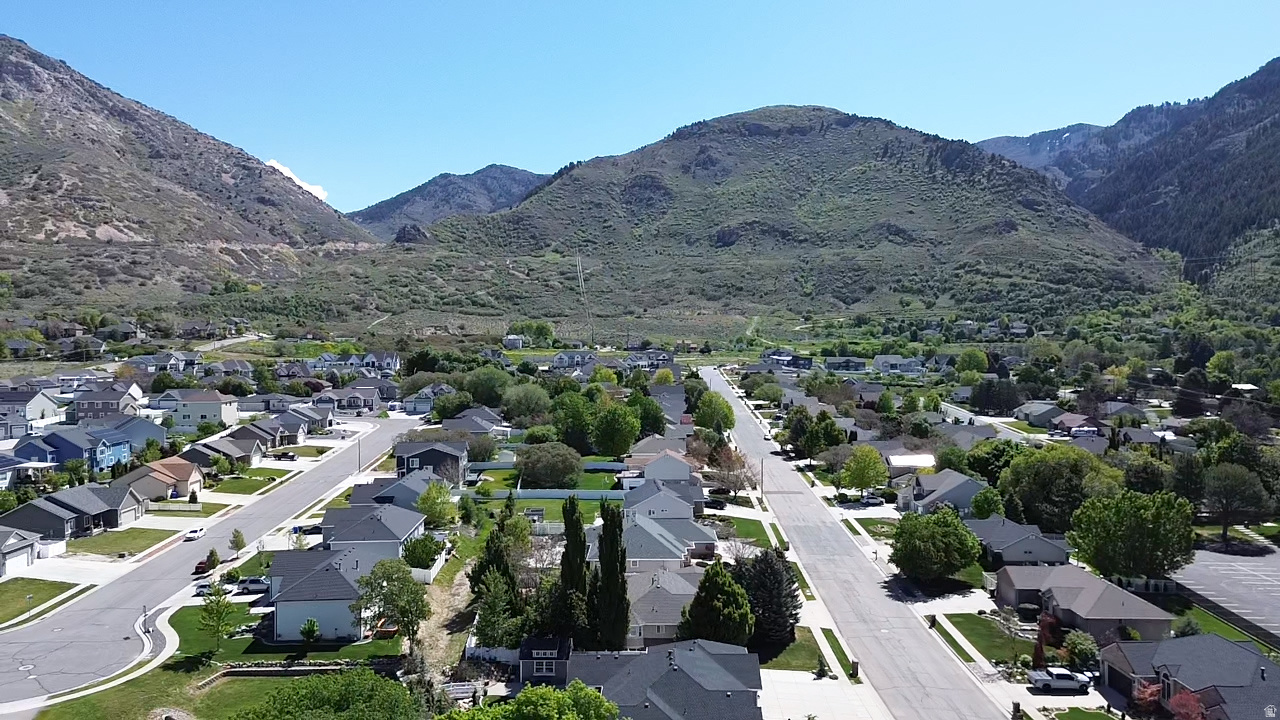 NORTH HAMPTON - Residential