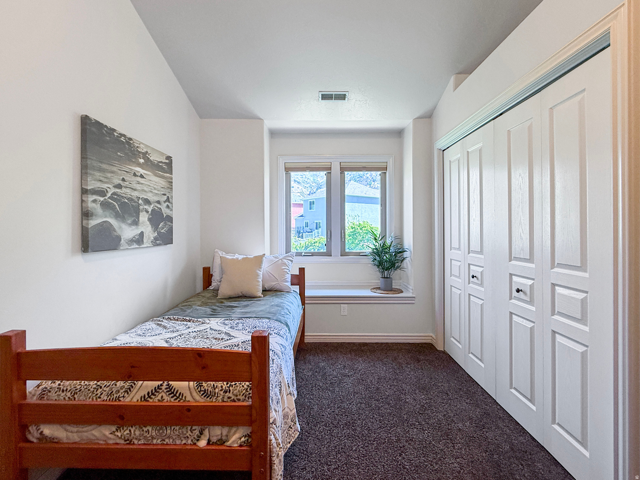NORTH HAMPTON - Residential