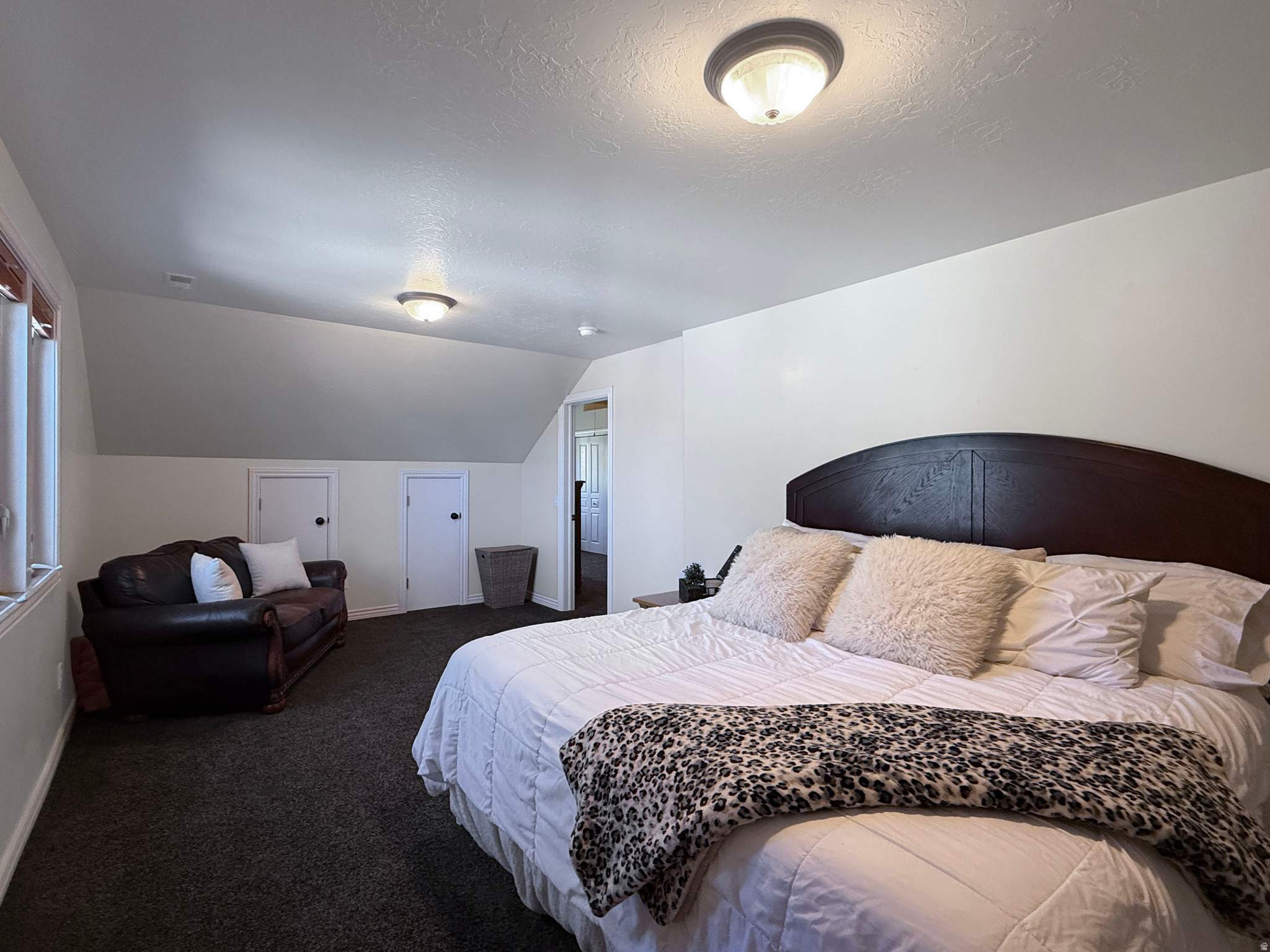 NORTH HAMPTON - Residential