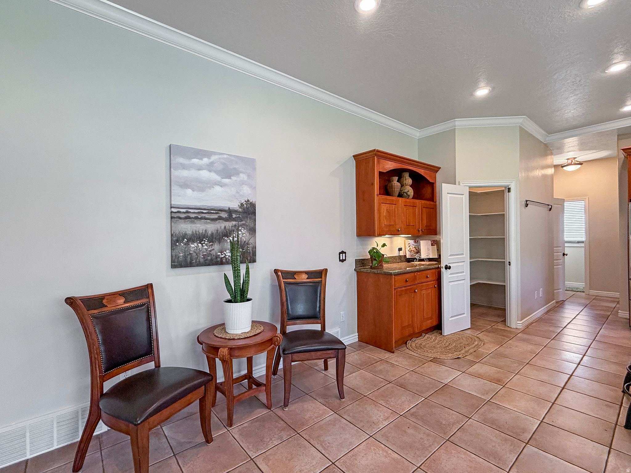NORTH HAMPTON - Residential