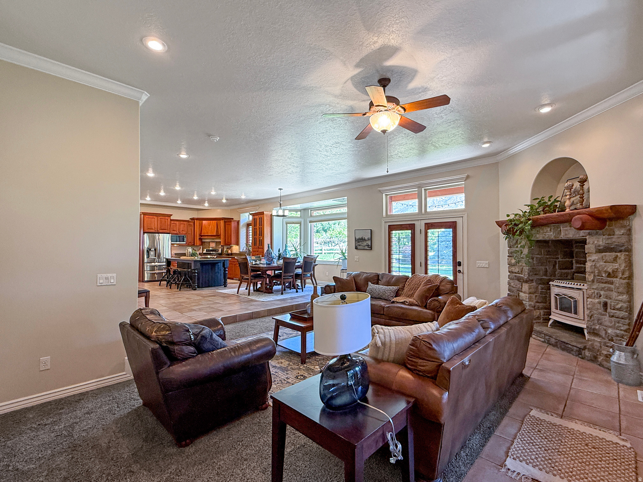 NORTH HAMPTON - Residential