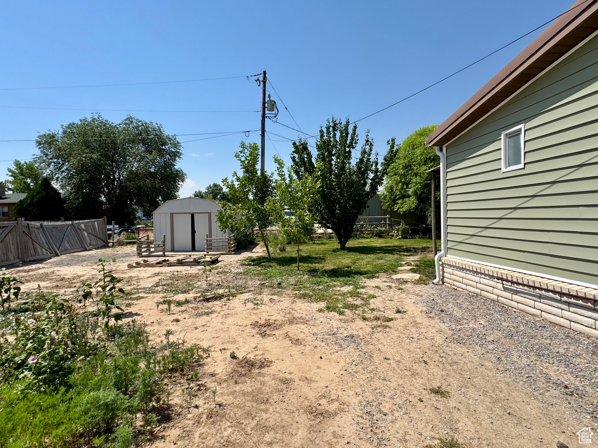 DELTA ESTATES - Residential