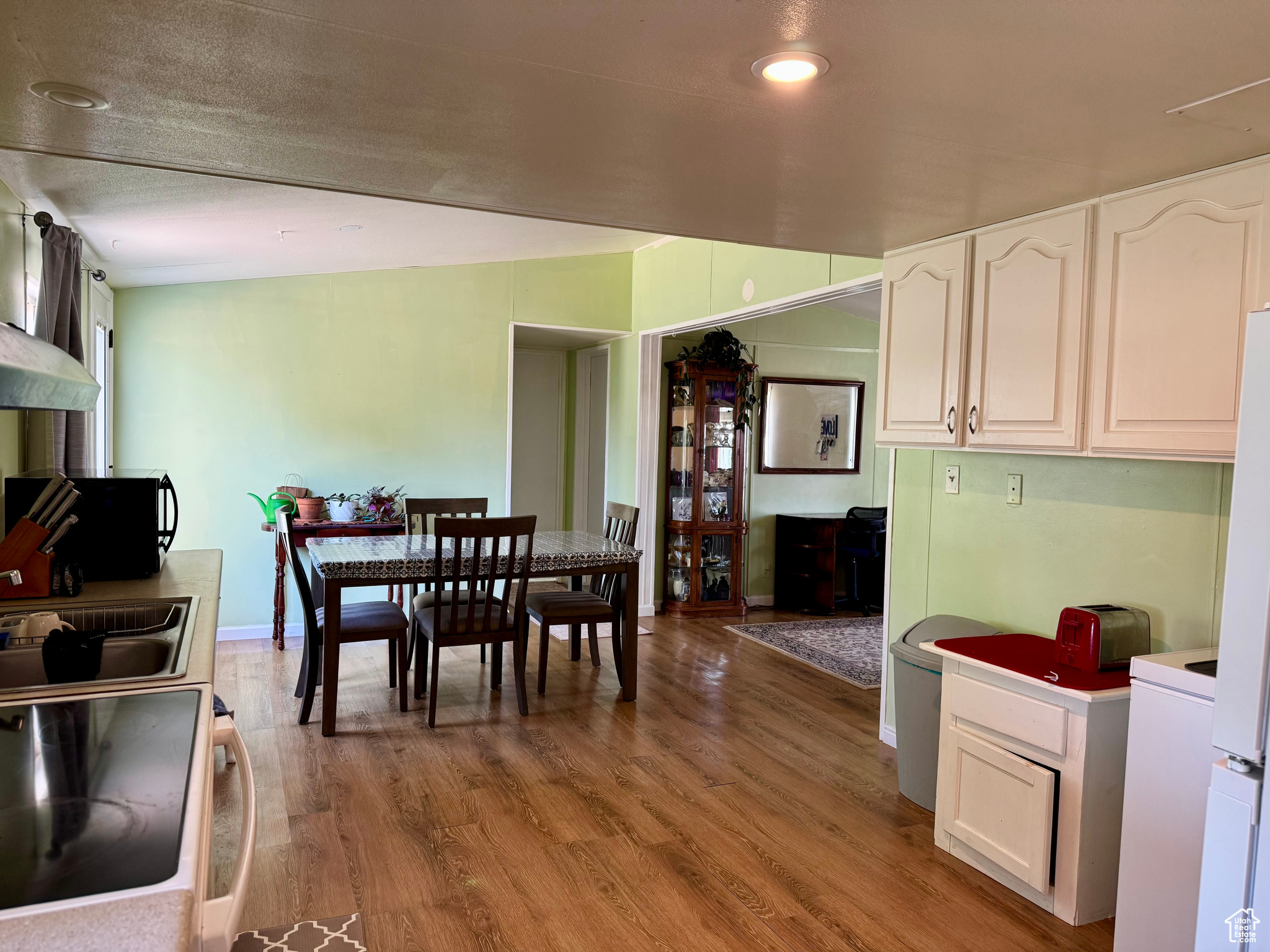 DELTA ESTATES - Residential