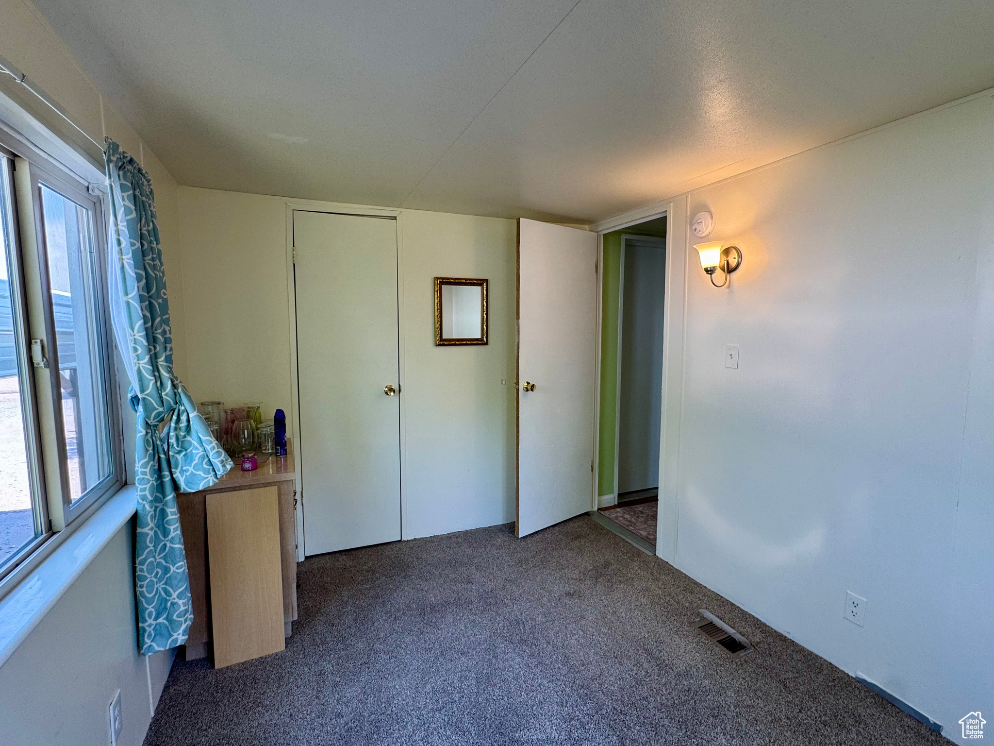 DELTA ESTATES - Residential