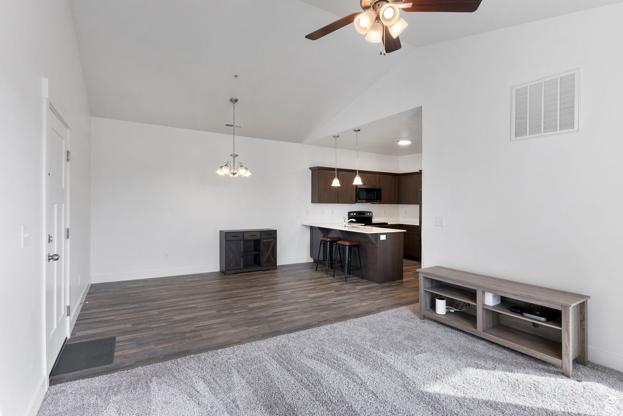 1958 N 3330 #303, Lehi, Utah image 3