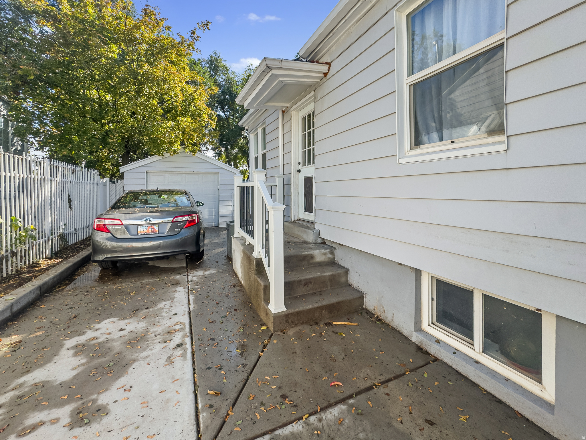 CLUB HEIGHTS - Residential