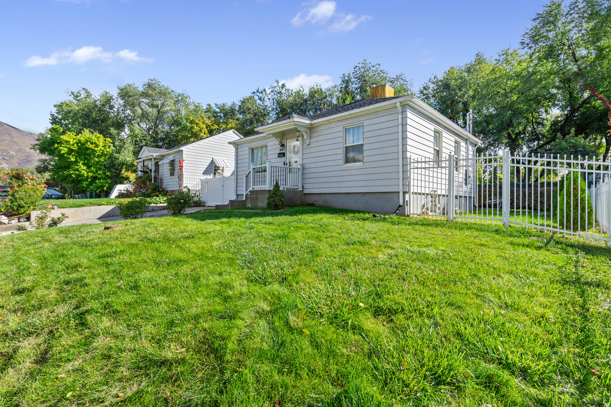 CLUB HEIGHTS - Residential