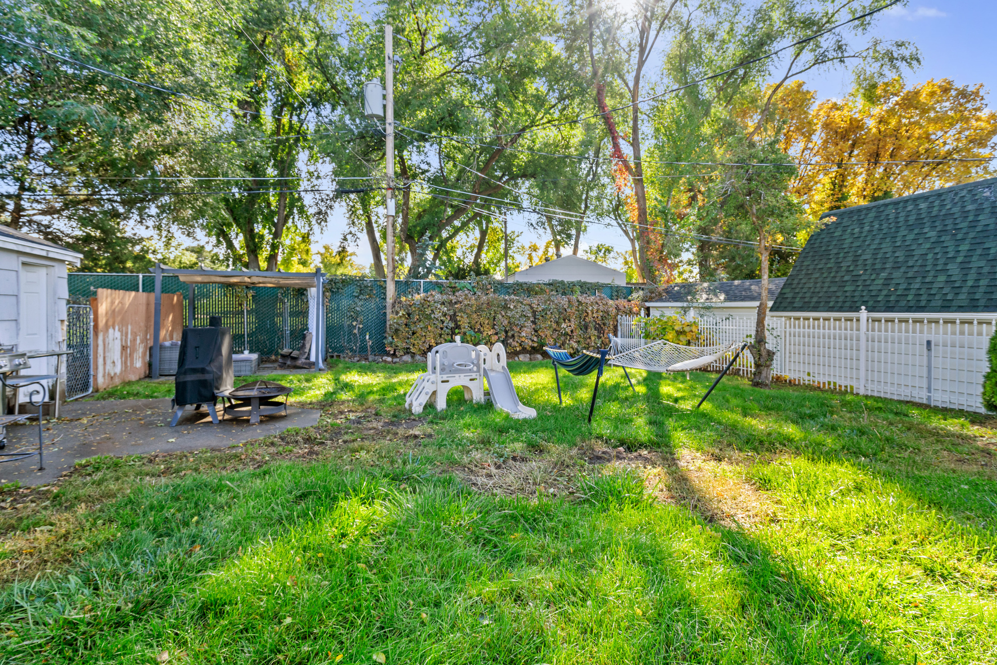 CLUB HEIGHTS - Residential