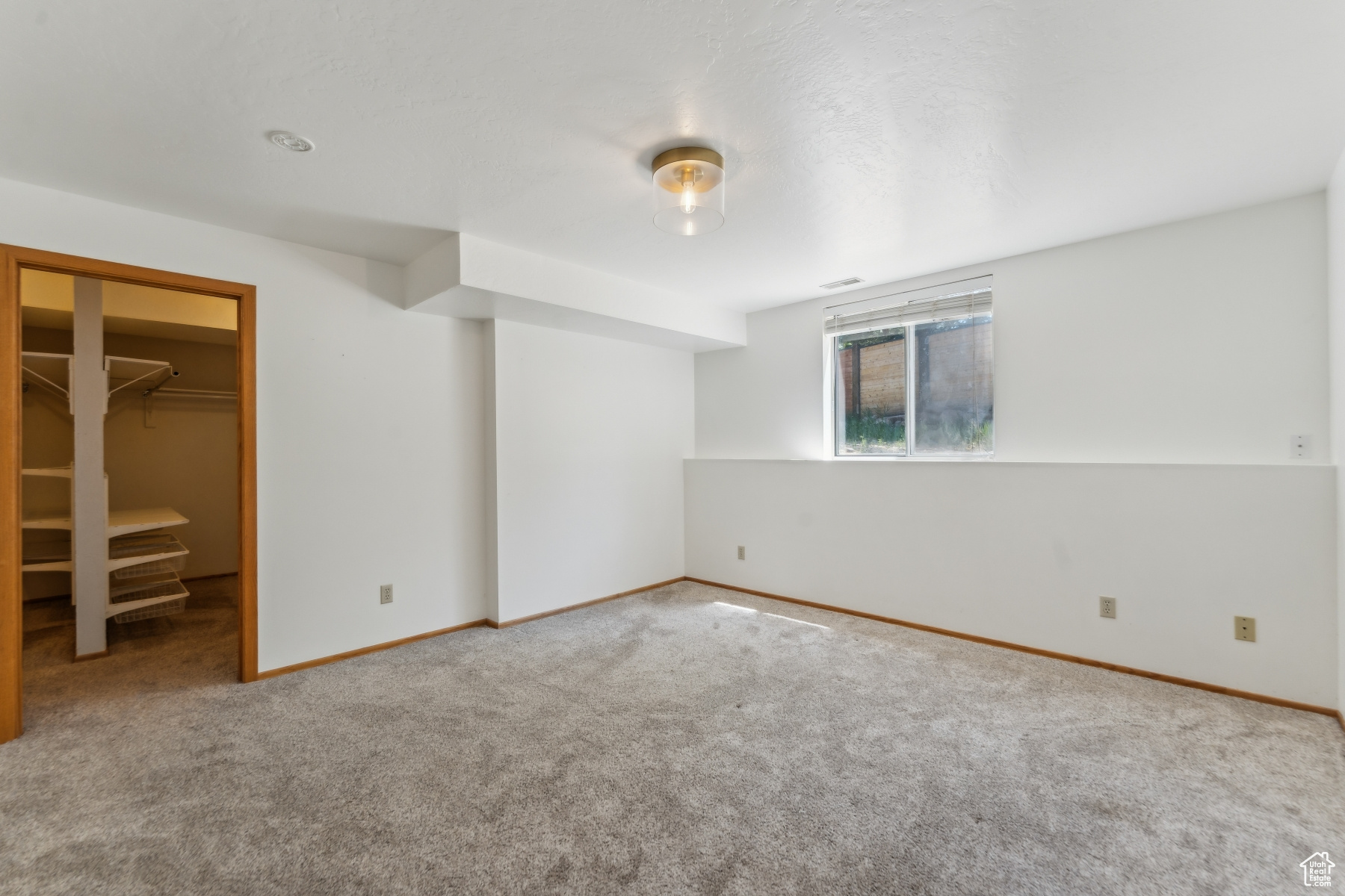 HIGHLAND ESTATES - Residential