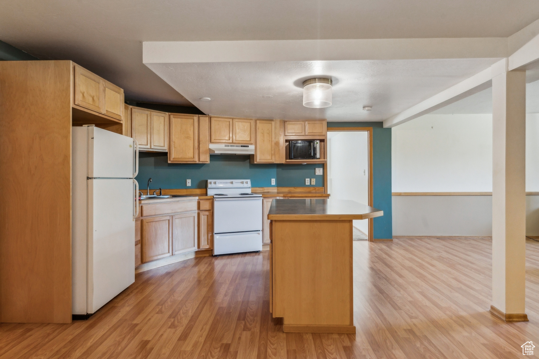 HIGHLAND ESTATES - Residential