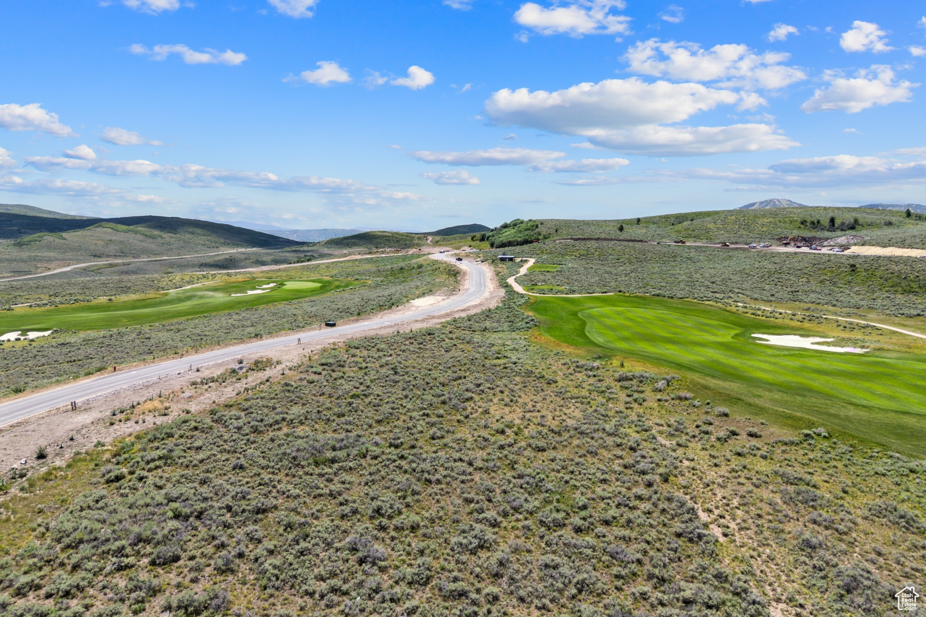 LINKS EDGE - Residential