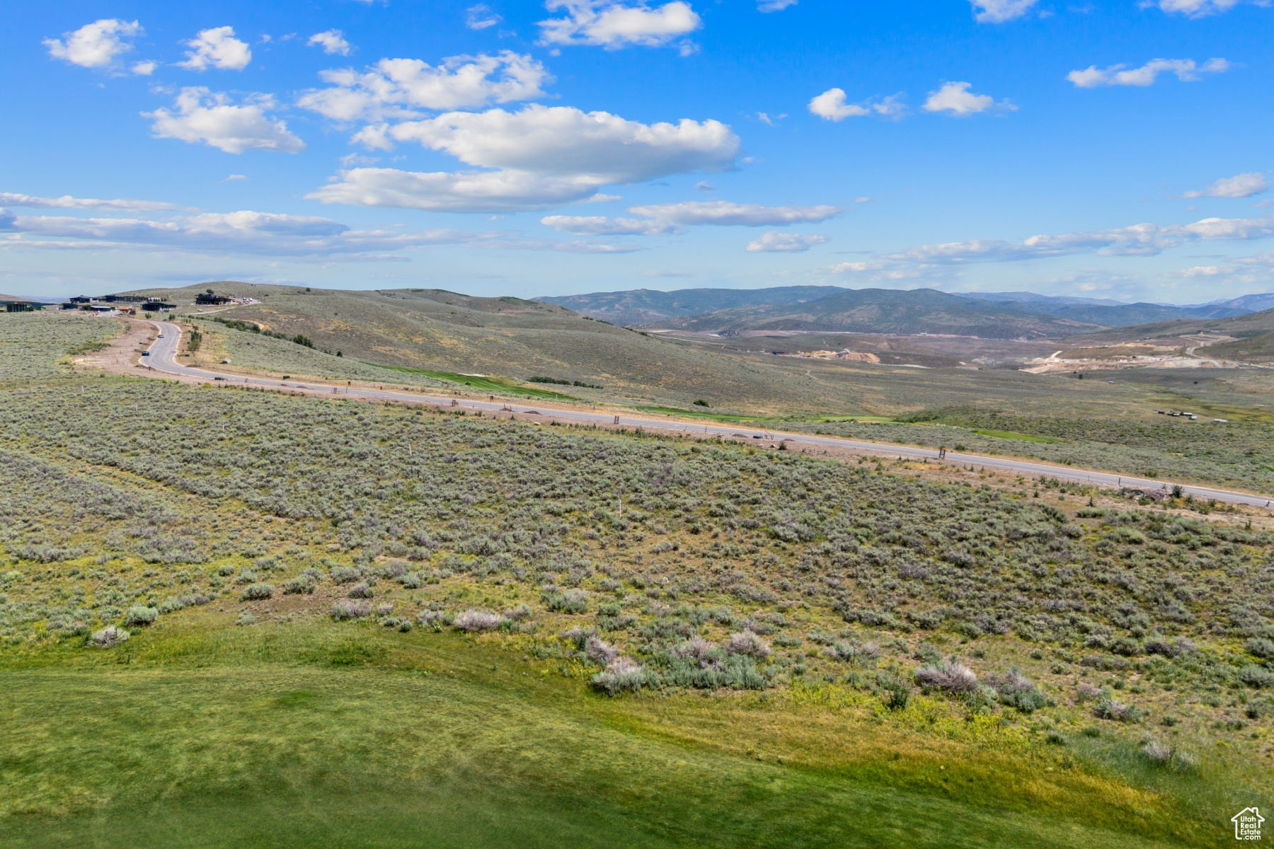 LINKS EDGE - Residential