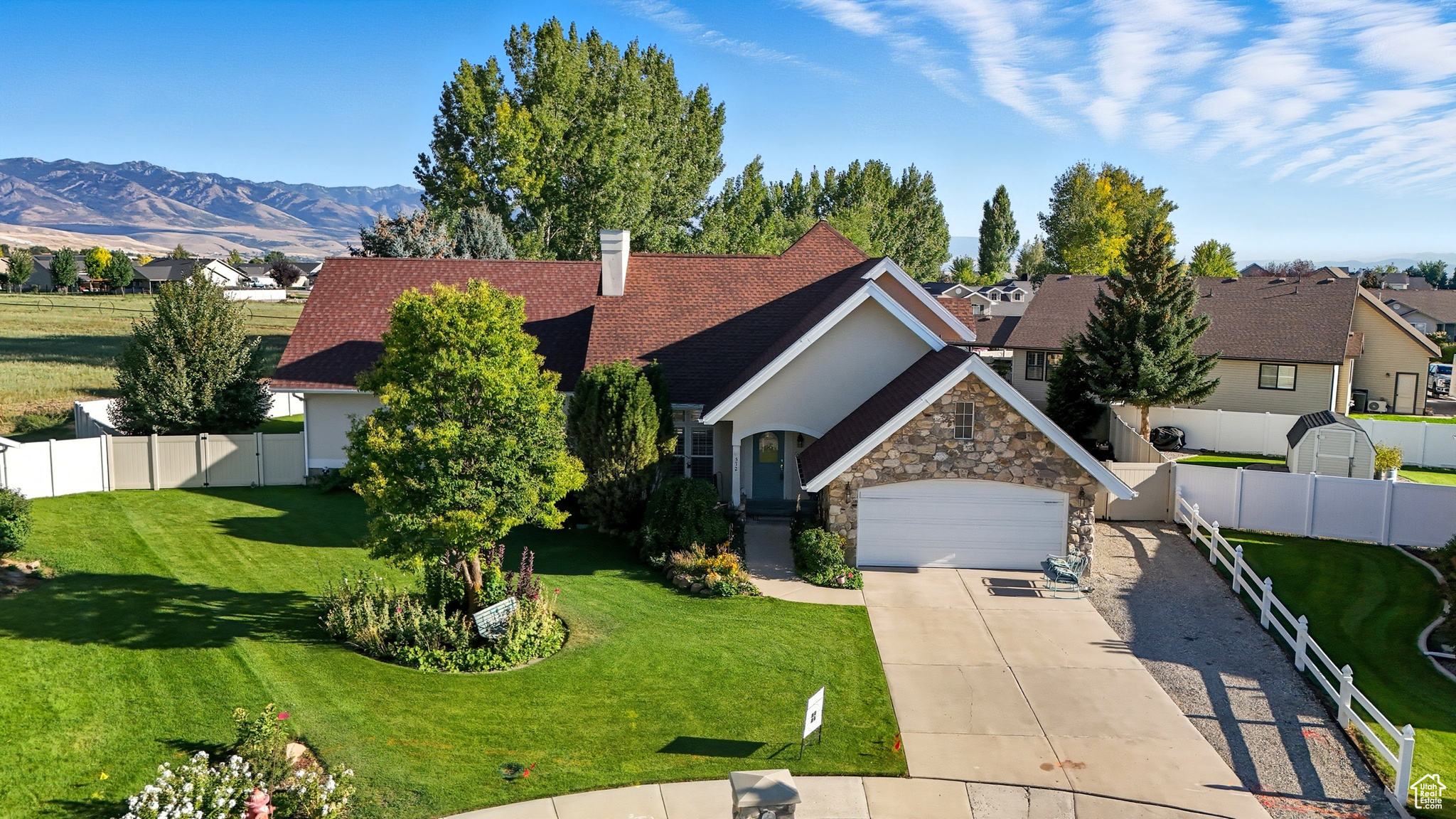 OAKWOOD ESTATES - Residential