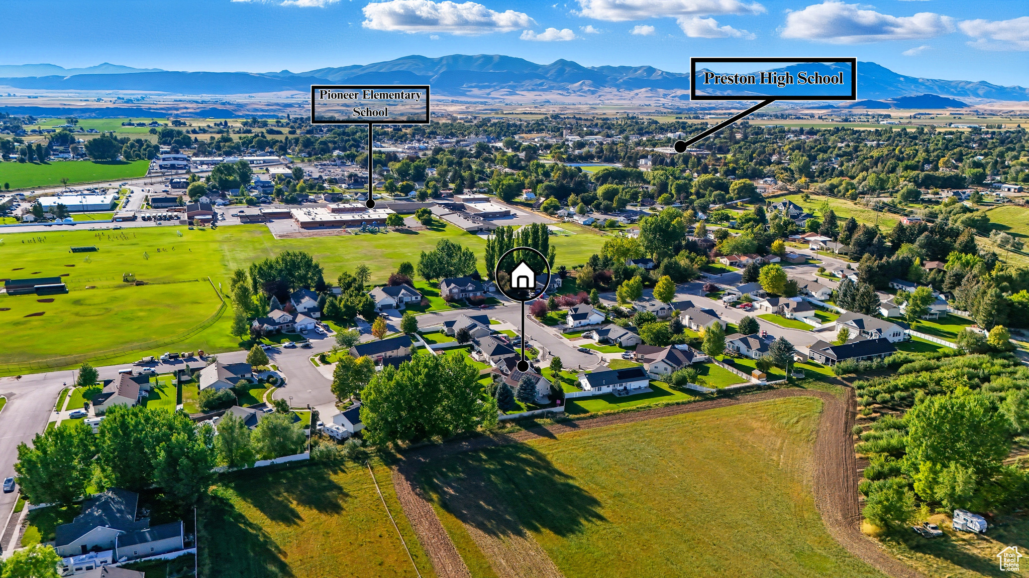 OAKWOOD ESTATES - Residential