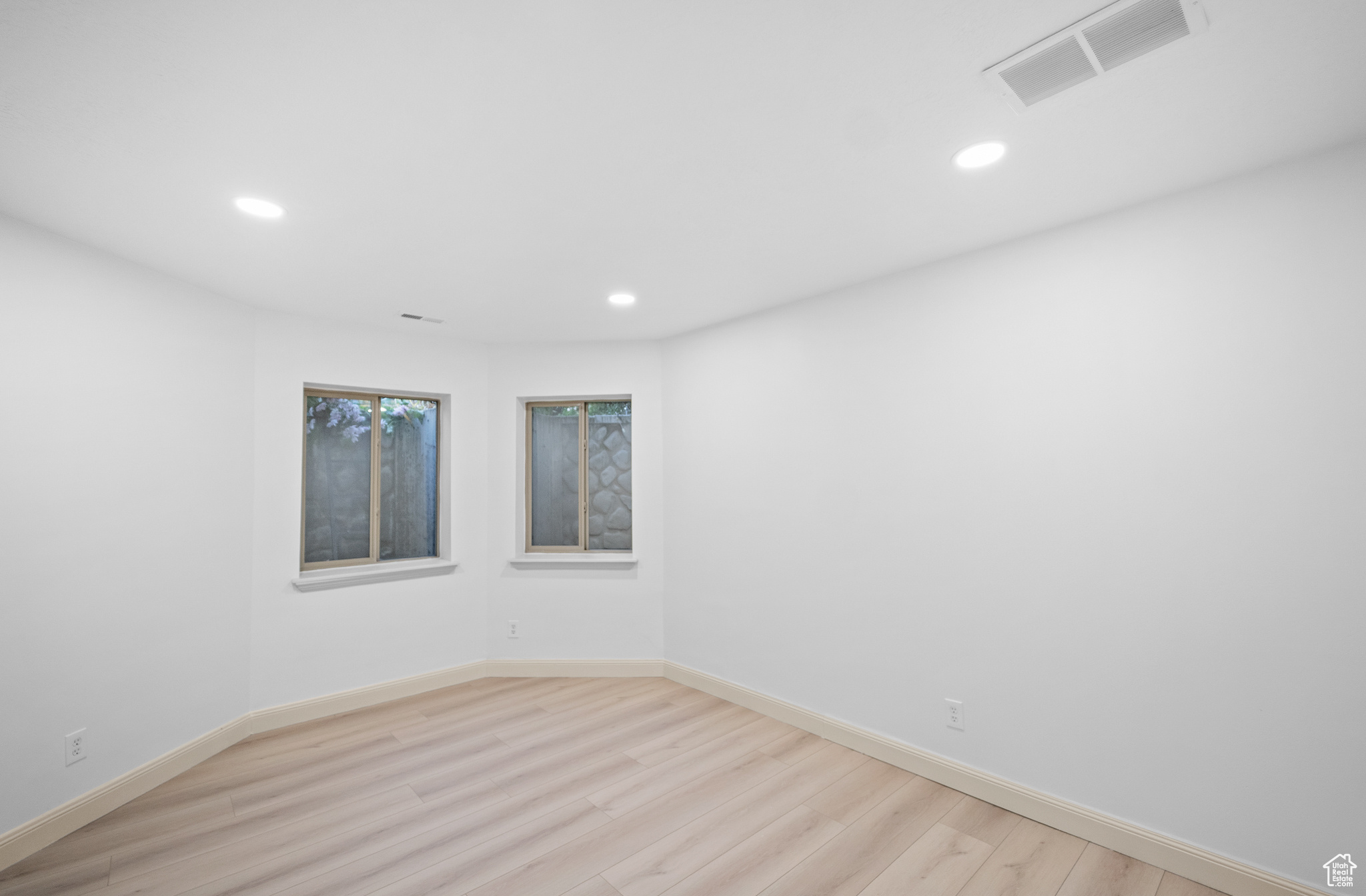 HEALEY HEIGHTS - Residential