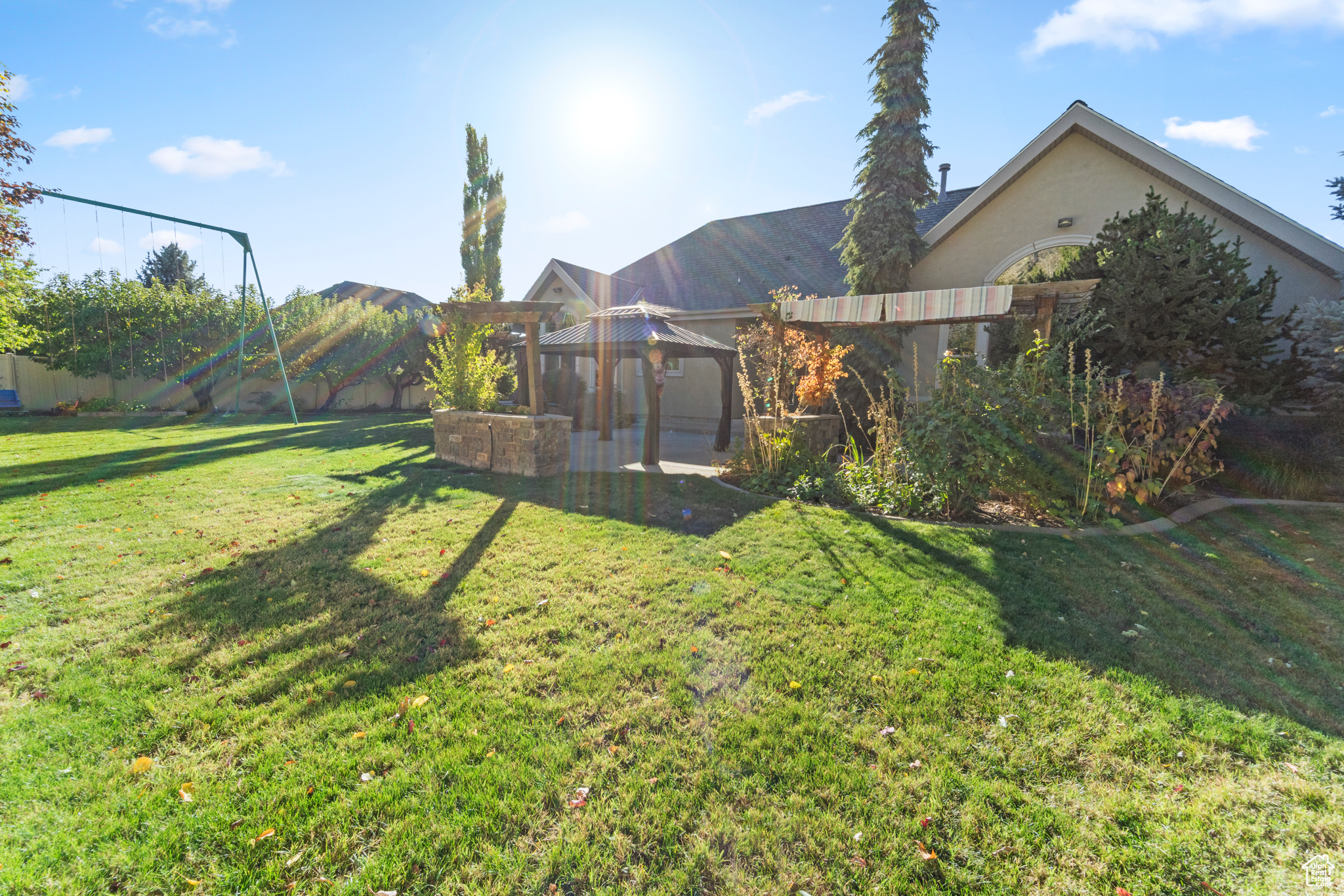 HEALEY HEIGHTS - Residential