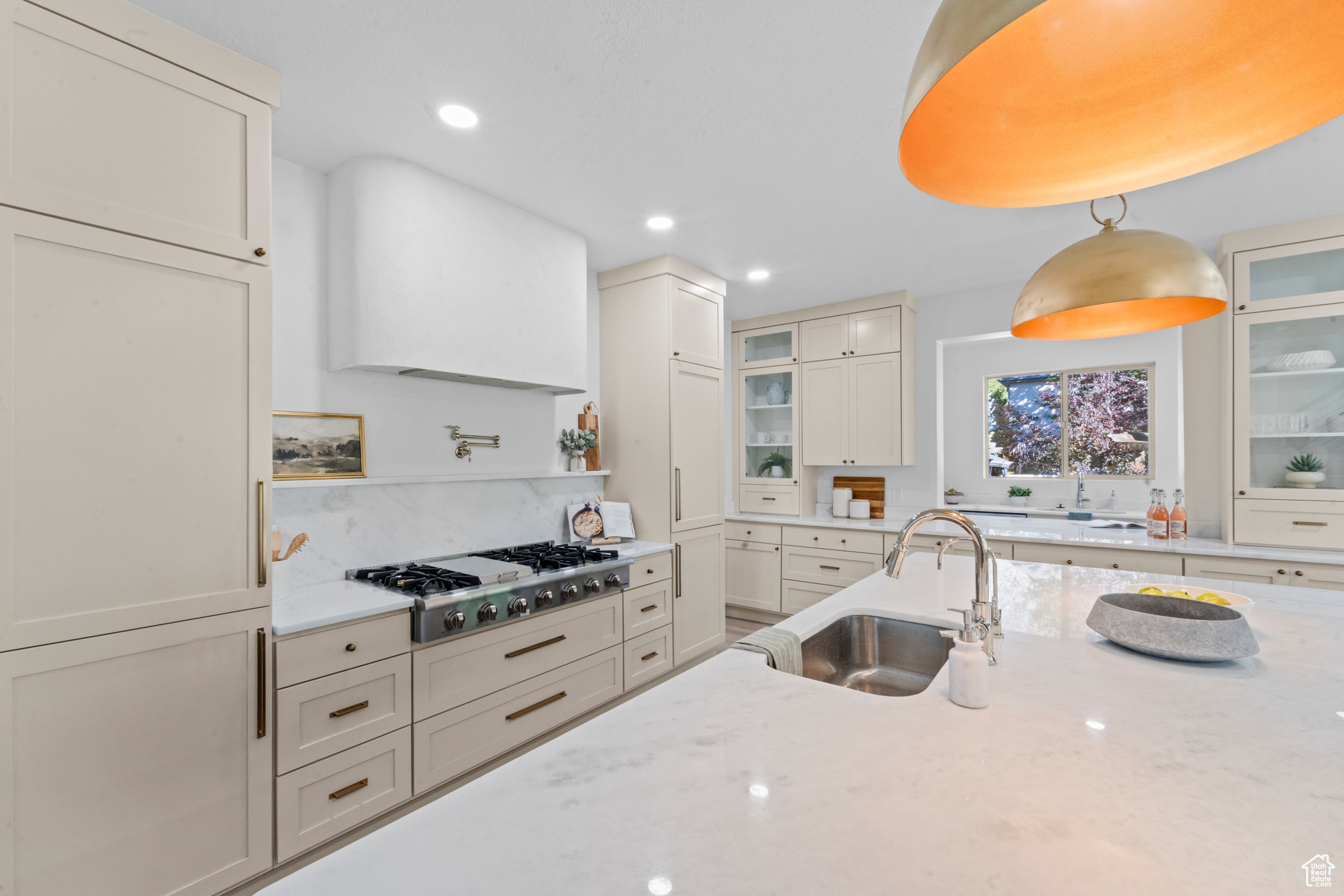 HEALEY HEIGHTS - Residential