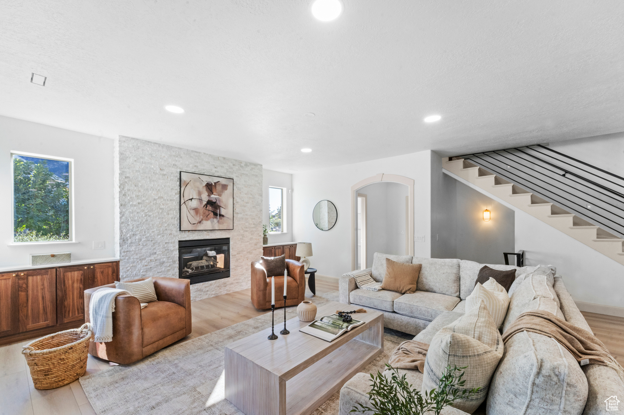 HEALEY HEIGHTS - Residential