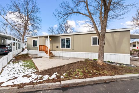 Tiny photo for 219 E DETROITER CIR, Murray, UT 84107 (MLS # 2139012)