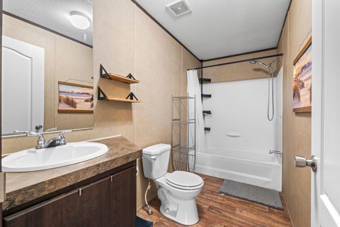 Tiny photo for 219 E DETROITER CIR, Murray, UT 84107 (MLS # 2139012)