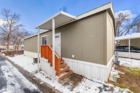 Tiny photo for 219 E DETROITER CIR, Murray, UT 84107 (MLS # 2139012)