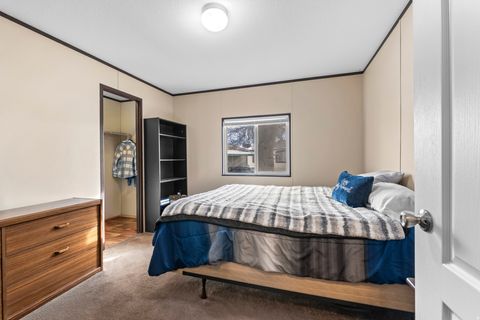 Tiny photo for 219 E DETROITER CIR, Murray, UT 84107 (MLS # 2139012)