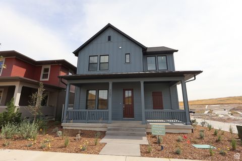 Photo of 7261 W HIDDEN HILLS WAY, West Jordan, UT 84081 (MLS # 2118352)