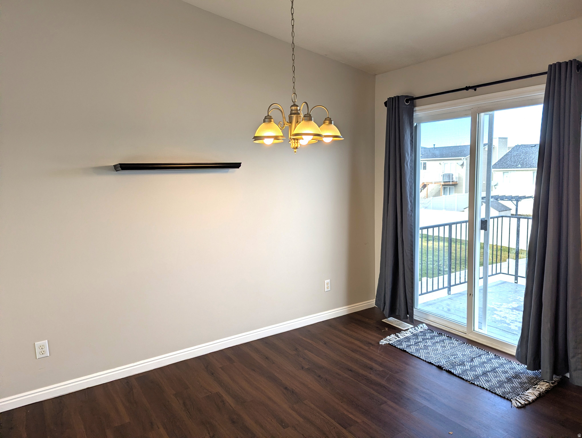 FREMONT ESTATES - Residential