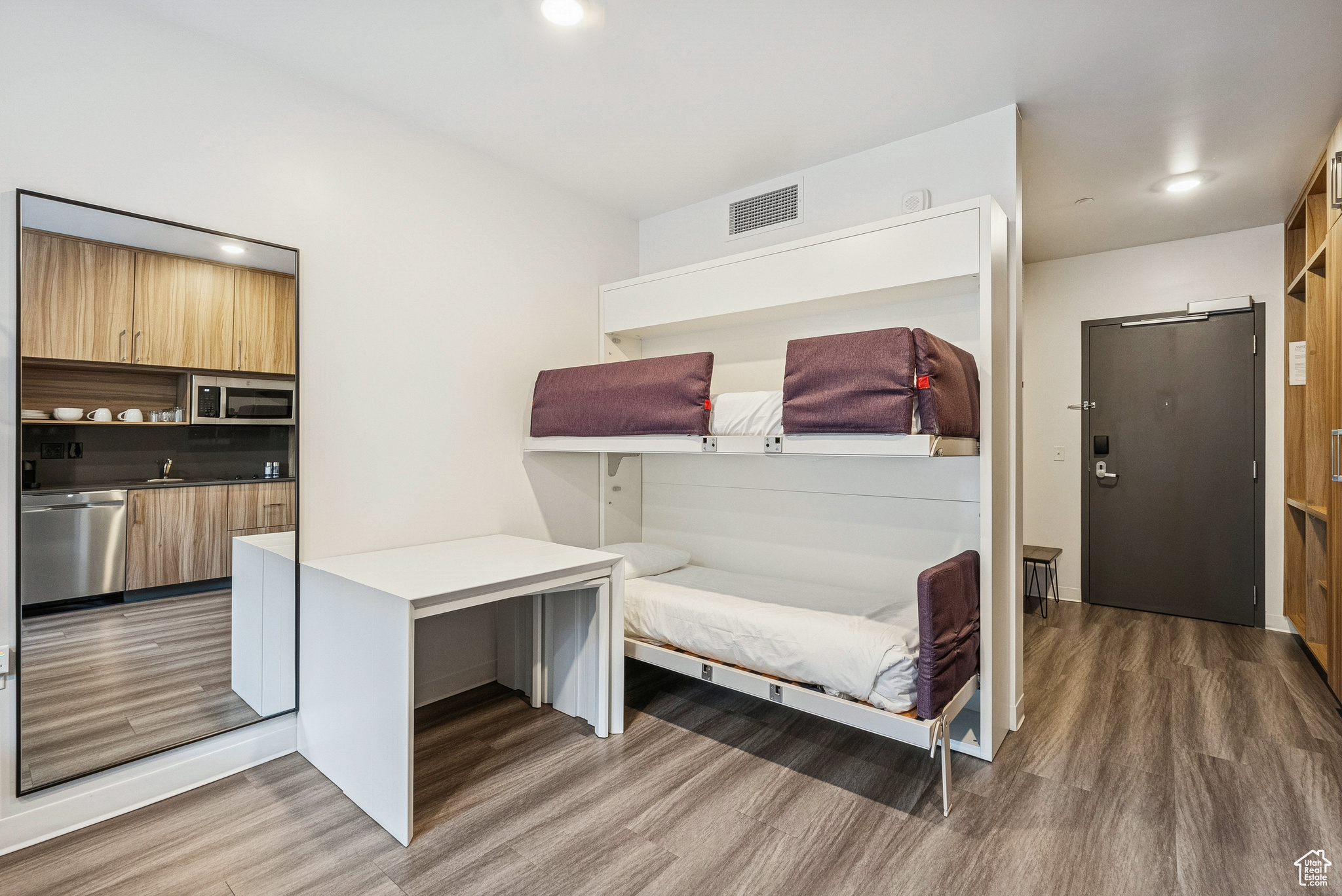 RC-14 CONDOS - Residential