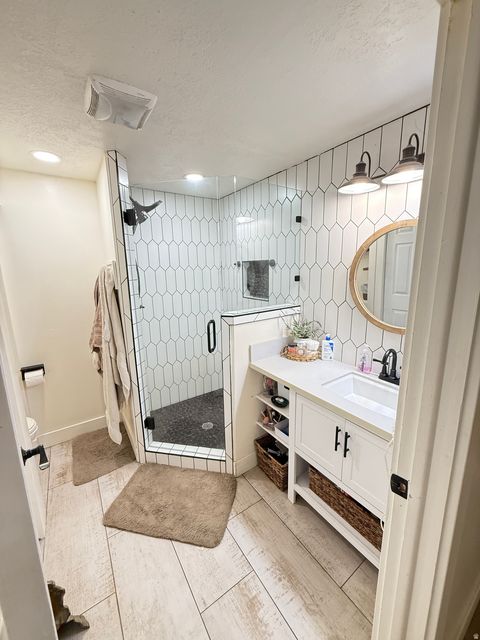 Tiny photo for 133 BLUE SAGE LN, Layton, UT 84040 (MLS # 2134289)