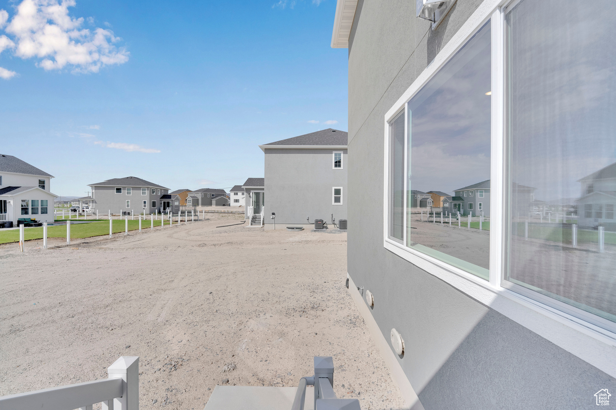 PONY EXPRESS ESTATES - Residential