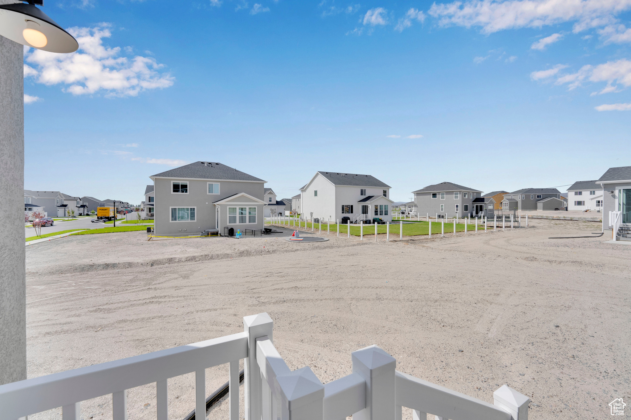 PONY EXPRESS ESTATES - Residential