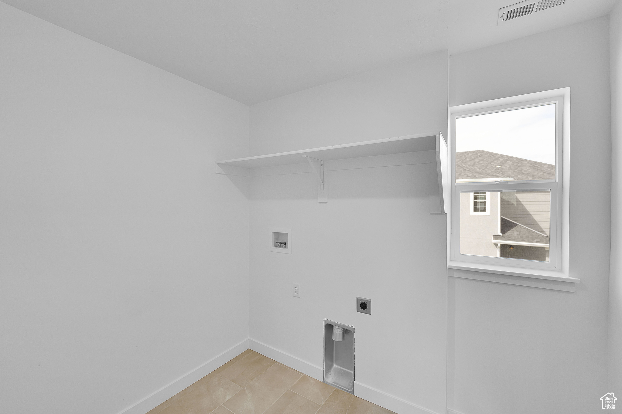 PONY EXPRESS ESTATES - Residential