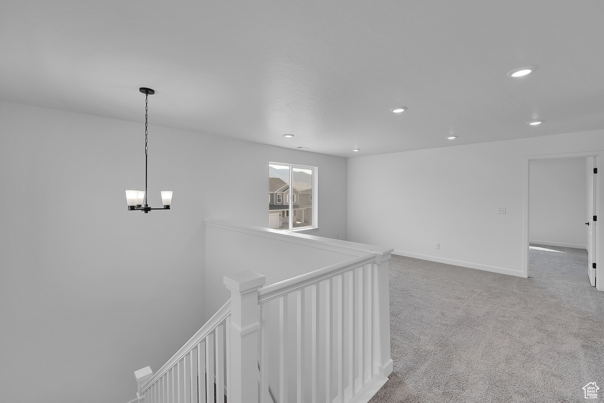 PONY EXPRESS ESTATES - Residential