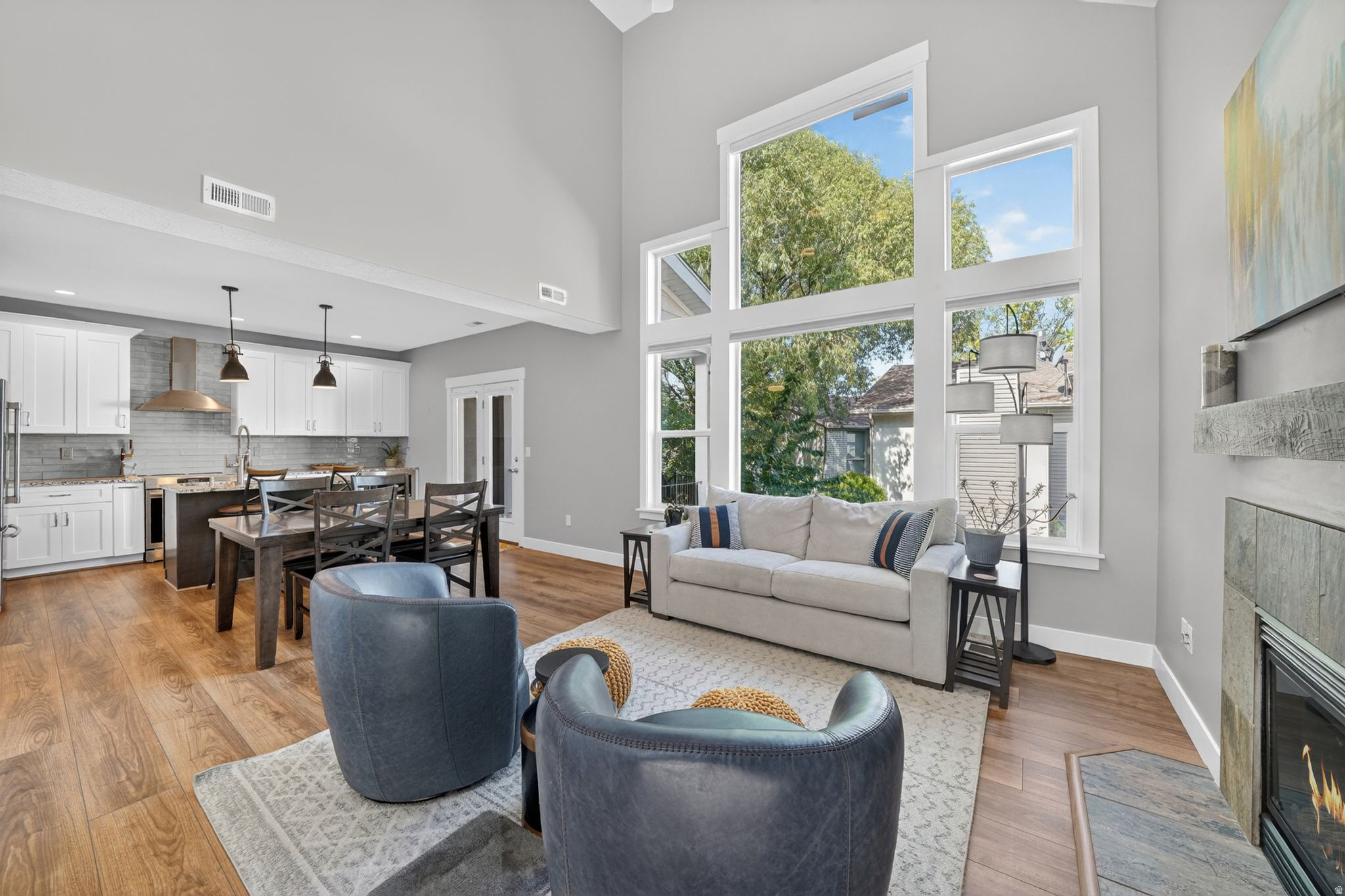 COTTAGES ON 78TH - Residential