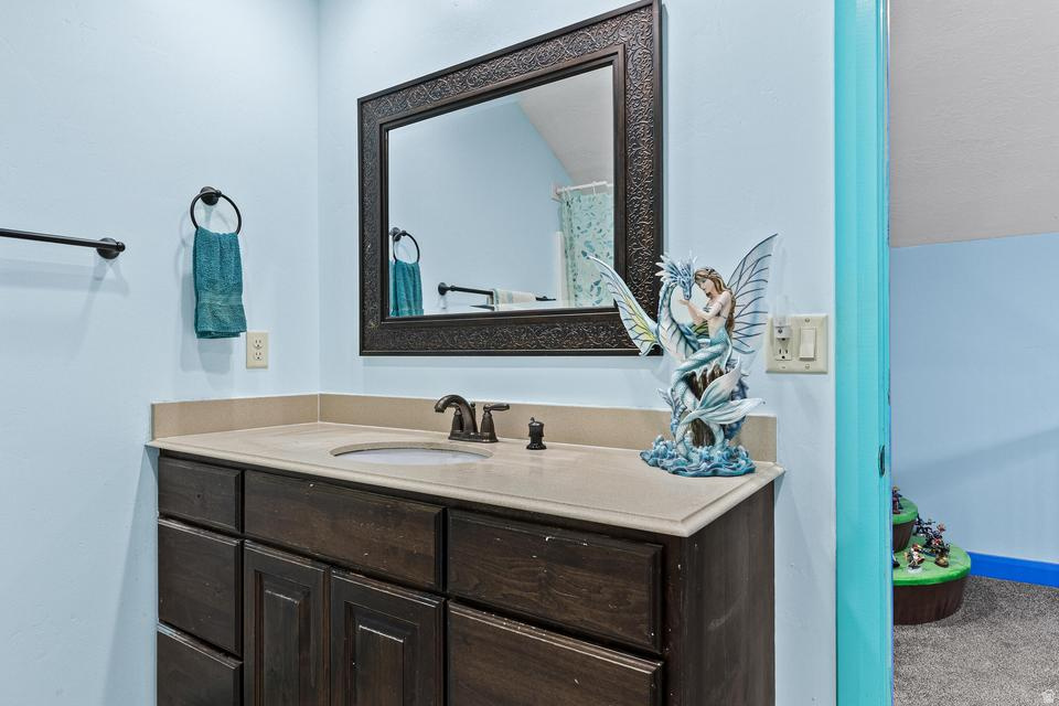 CLUFF MINOR SUBDIVISION - Residential