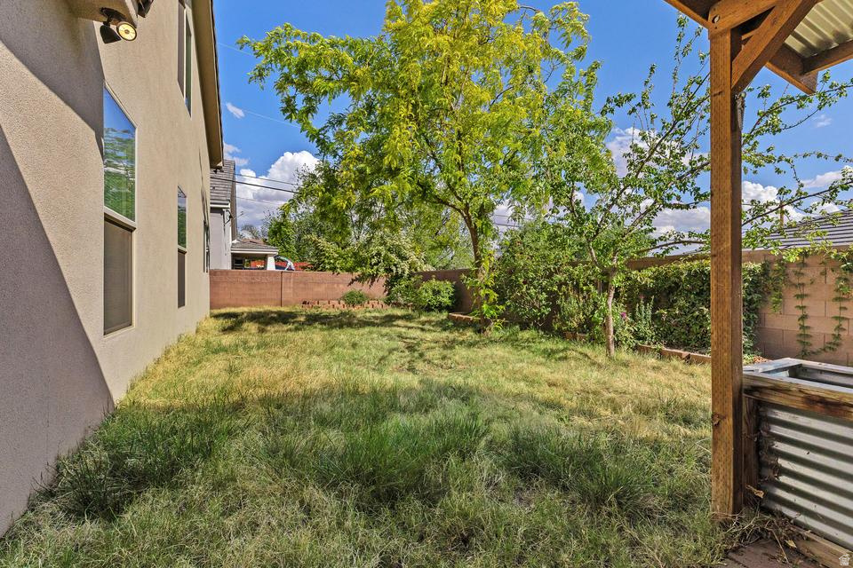 CLUFF MINOR SUBDIVISION - Residential