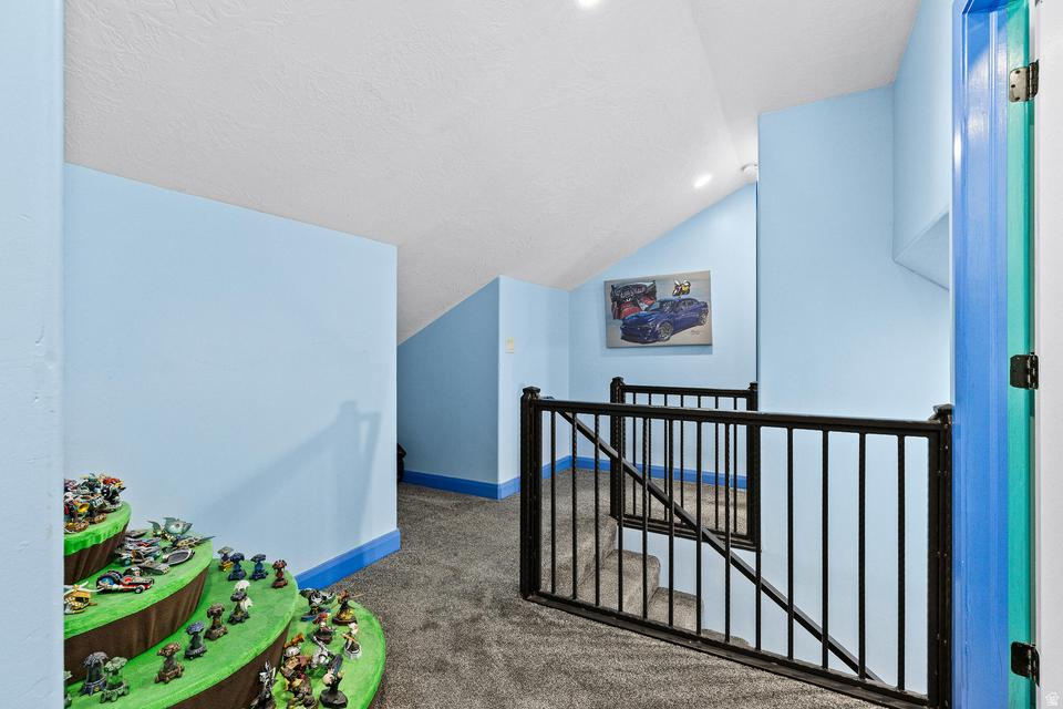 CLUFF MINOR SUBDIVISION - Residential