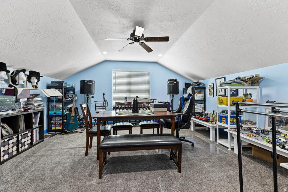 CLUFF MINOR SUBDIVISION - Residential