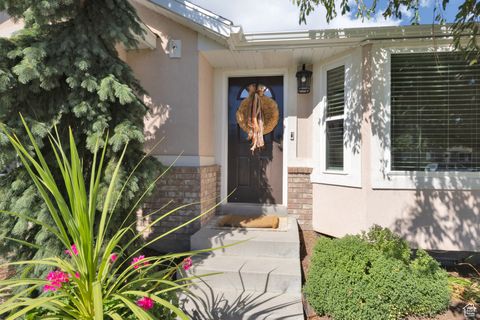 Tiny photo for 859 E 2125 N, Lehi, UT 84043 (MLS # 2117110)