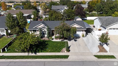 Tiny photo for 859 E 2125 N, Lehi, UT 84043 (MLS # 2117110)