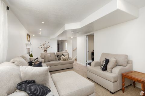 Tiny photo for 859 E 2125 N, Lehi, UT 84043 (MLS # 2117110)