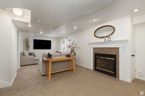 Tiny photo for 859 E 2125 N, Lehi, UT 84043 (MLS # 2117110)