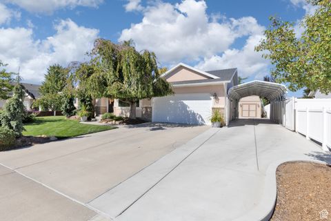 Tiny photo for 859 E 2125 N, Lehi, UT 84043 (MLS # 2117110)
