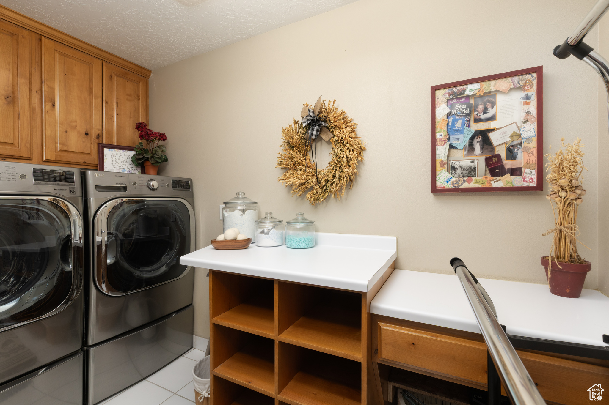 SUMMER CREST - Residential