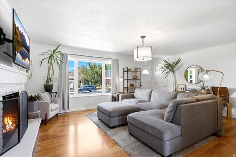 Tiny photo for 126 E 200 N, Bountiful, UT 84010 (MLS # 2169357)