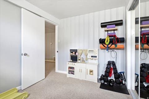Tiny photo for 126 E 200 N, Bountiful, UT 84010 (MLS # 2169357)