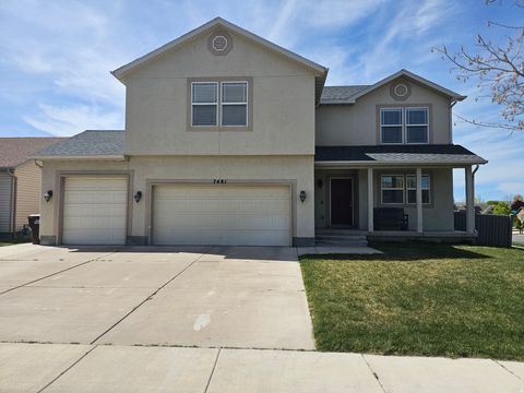Photo of 7481 N RED PINE RD, Eagle Mountain, UT 84005 (MLS # 2158652)